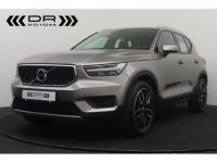 Volvo XC40 D3 MOMENTUM PRO - NAVI LED - <small></small> 21.995 € <small>TTC</small> - #1