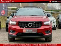 Volvo XC40 D4 AWD R-DESIGN 190 TOIT OUVRANT - <small></small> 32.990 € <small>TTC</small> - #2