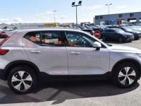 Volvo XC40 T2 129CH MOMENTUM BUSINESS GEARTRONIC 8 - <small></small> 26.490 € <small>TTC</small> - #4