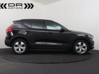 Volvo XC40 T2 MOMENTUM CORE - NAVI DAB - <small></small> 21.995 € <small>TTC</small> - #7