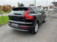 Volvo XC40 T3 163 ch - <small></small> 18.990 € <small>TTC</small> - #4