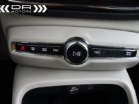 Volvo XC40 T3 MOMENTUM CORE - HARMAN KARDON MIRROR LINK NAVI LED - <small></small> 22.495 € <small>TTC</small> - #25
