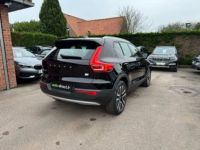 Volvo XC40 T4  DCT 7  CUIR + T.O - <small></small> 29.960 € <small>TTC</small> - #3