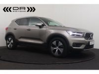 Volvo XC40 T4 FULL HYBRID - INSCRIPTION NAVI LED LEDER APPLE CARPLAY TOPSTAAT 1ste EIigenaar - <small></small> 31.995 € <small>TTC</small> - #2