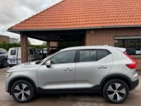 Volvo XC40 T4 RECHARGE 129 + 82CH PLUS DCT 7 - <small></small> 31.930 € <small>TTC</small> - #4