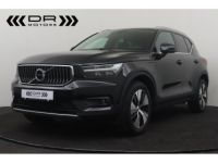 Volvo XC40 T4 RECHARGE PHEV MOMENTUM PRO - NAVI LED LEDER APPLE CARPLAY KEYLESS ENTRY - <small></small> 28.995 € <small>TTC</small> - #1