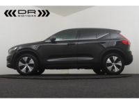 Volvo XC40 T4 RECHARGE PHEV MOMENTUM PRO - NAVI LED LEDER APPLE CARPLAY KEYLESS ENTRY - <small></small> 28.995 € <small>TTC</small> - #4