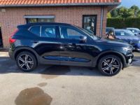Volvo XC40 T5 RECHARGE 180 + 82CH R-DESIGN DCT 7 - <small></small> 36.490 € <small>TTC</small> - #4