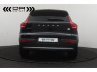 Volvo XC40 T5 RECHARGE Twin Engine - MOMENTUM PRO NAVI LED LEDER - <small></small> 28.995 € <small>TTC</small> - #4