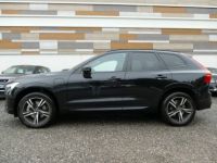 Volvo XC60 AWD T6 RECHARGE 253 + 145 Ch R DESIGN GEARTRONIC 8 TOIT OUVRANT - <small></small> 42.990 € <small>TTC</small> - #2