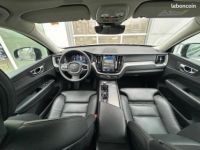 Volvo XC60 B4 197 ch Geartronic 8 Plus Style Dark - <small></small> 40.490 € <small>TTC</small> - #16