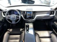 Volvo XC60 B4 197CH PLUS STYLE DARK GEARTRONIC - <small></small> 38.490 € <small>TTC</small> - #9