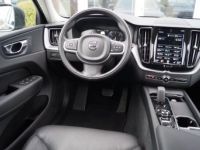 Volvo XC60 B4 AWD Geartronic Momentum Pro Leder - <small></small> 33.750 € <small>TTC</small> - #22