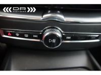 Volvo XC60 D3 MOMENTUM - LED NAVI LEDER 360° CAMERA - <small></small> 26.495 € <small>TTC</small> - #27