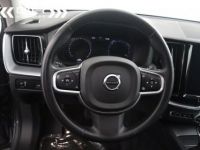 Volvo XC60 D4 MOMENTUM GEARTRONIC FWD - LED NAVI LEDER - <small></small> 29.995 € <small>TTC</small> - #29