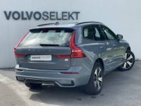 Volvo XC60 T6 AWD Hybride rechargeable 253 ch+145 ch Geartronic 8 Plus Style Dark - <small></small> 56.800 € <small>TTC</small> - #4