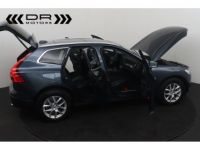 Volvo XC60 T8 AWD GEARTRONIC MOMENTUM PRO - PANODAK NAVI LED LEDER TREKHAAK - <small></small> 31.995 € <small>TTC</small> - #10