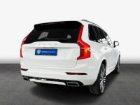 Volvo XC90 B5 AWD R-Design/22''/HeadUp/360° - <small></small> 43.900 € <small>TTC</small> - #2