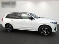 Volvo XC90 II T8 Twin Engine 303 + 87ch R-Design Geartronic 7 places - <small></small> 49.900 € <small>TTC</small> - #5