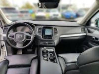 Volvo XC90 II T8 Twin Engine 303 + 87ch R-Design Geartronic 7 places - <small></small> 49.900 € <small>TTC</small> - #9