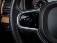 Volvo XC90 T8 Twin Engine Inscription 7 plaatsen Plug-in Hybride - APPLE CARPLAY - PANO DAK - ZETELVENTILATIE - CAMERA - TREKHAAK - <small></small> 43.999 € <small>TTC</small> - #32