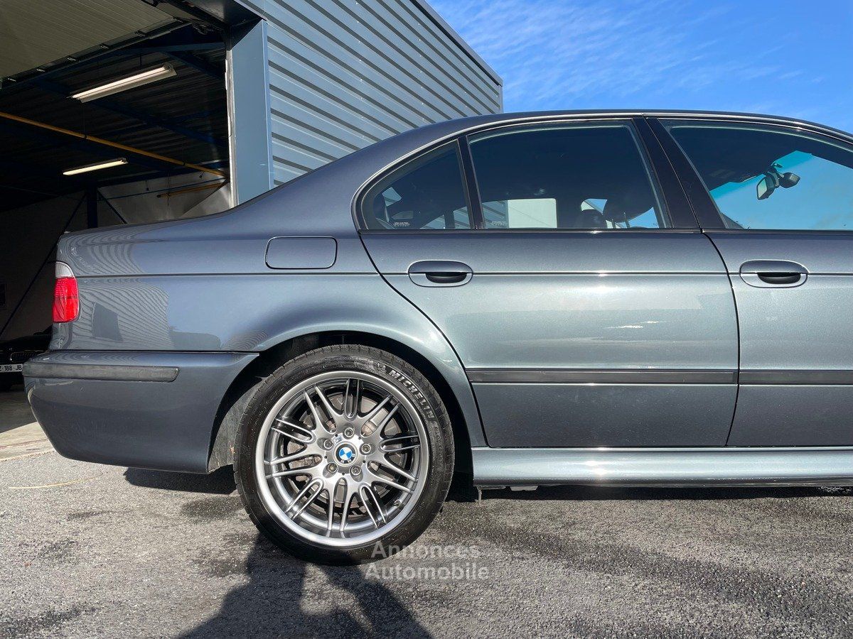 BMW M550d Touring xDrive 3.0l 381ch - M-Sport - M-Performance - Carbone -  Courtage Expert Auto