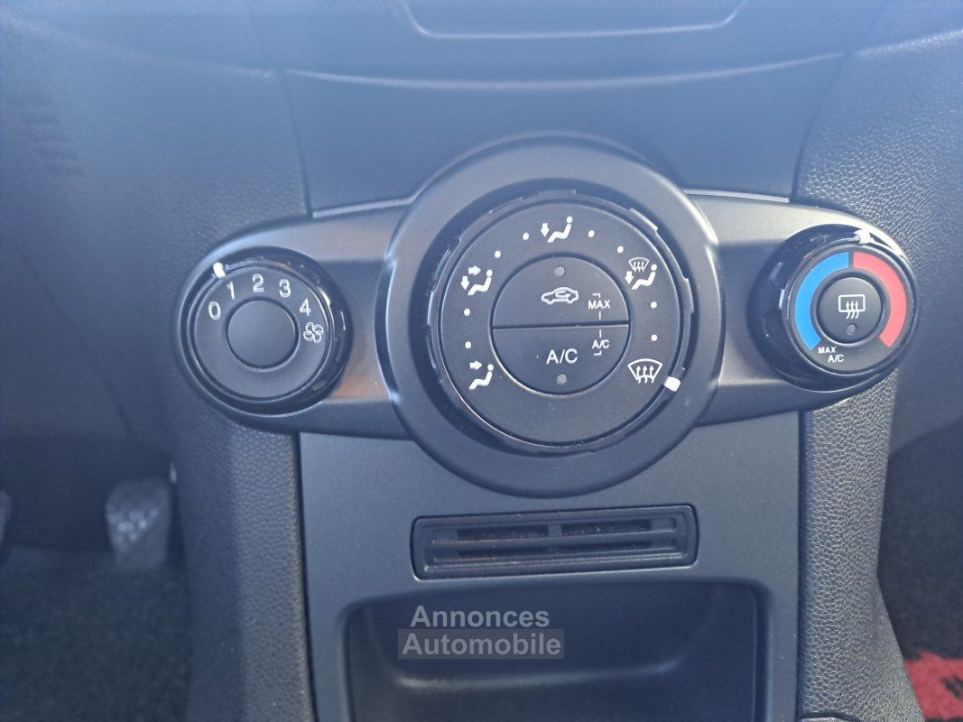 Autoradio FORD FIESTA 6 PHASE 2 Essence