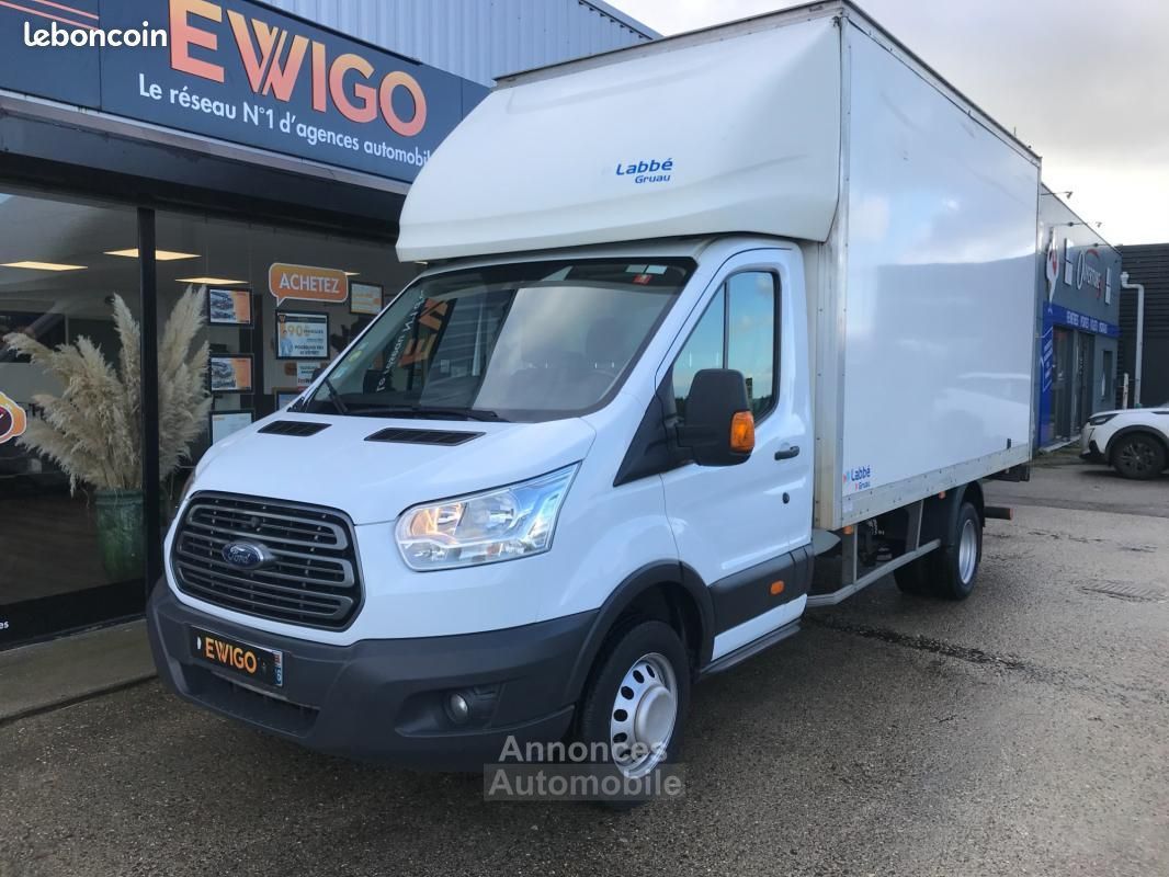 Ford Transit® 2024 châssis-cabine  Détails et caractéristiques du