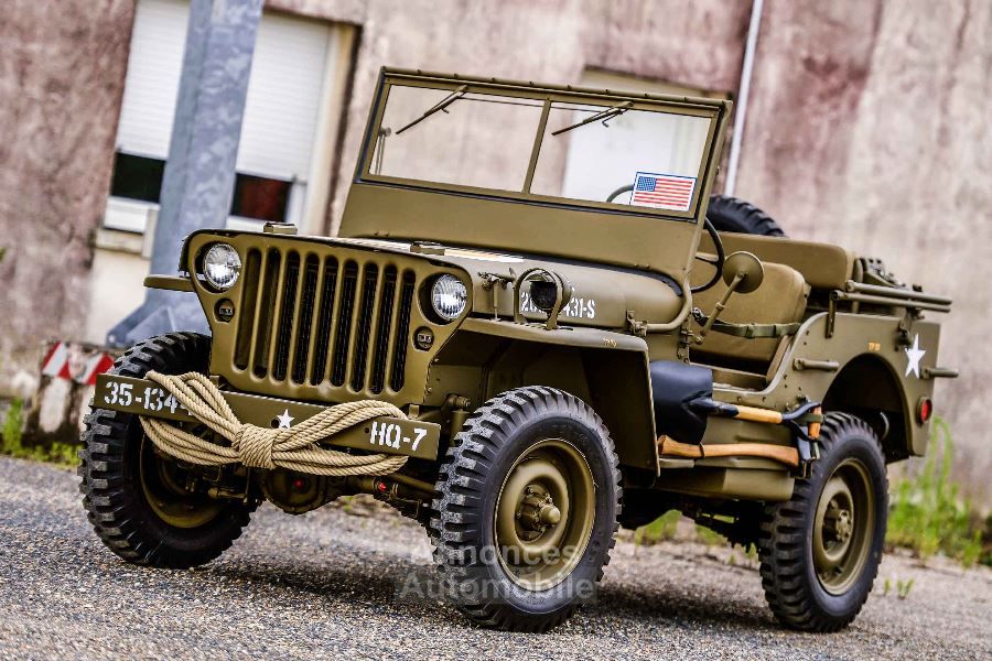 Jeep Willys MB 1944 kaki occasion à Coignières (78