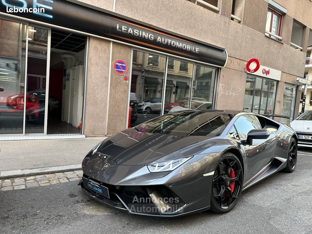 Lamborghini Huracan lp 640-4 performante 1980-mois occasion en Vente à  Lyon, (69) Rhone - MD LEASE