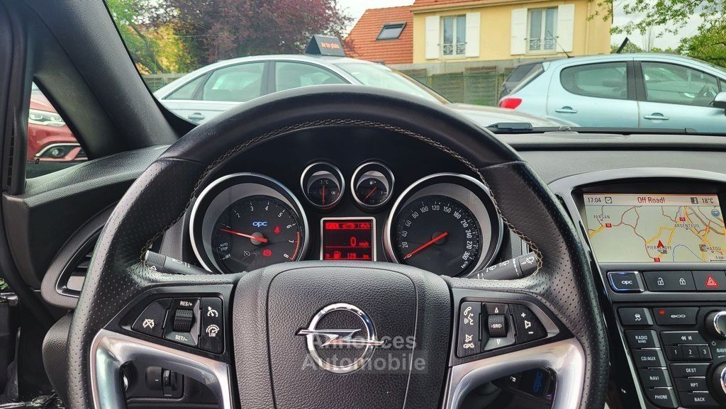 Opel Astra GTC 2.0 TURBO 280CH OPC START&STOP occasion essence ...