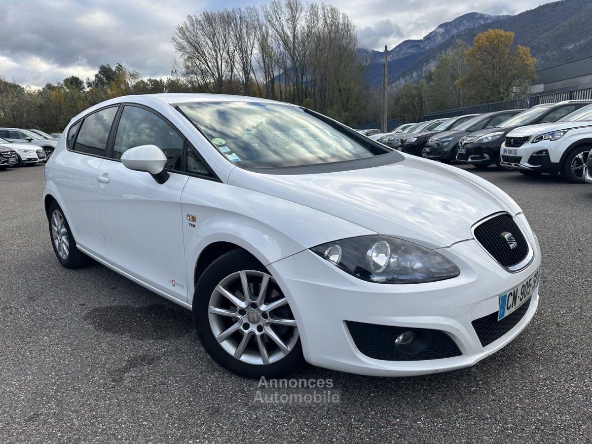 SEAT LEON 5F 5 PORTES / BREAK ST BAS DE CAISSE ( depuis 2012 )