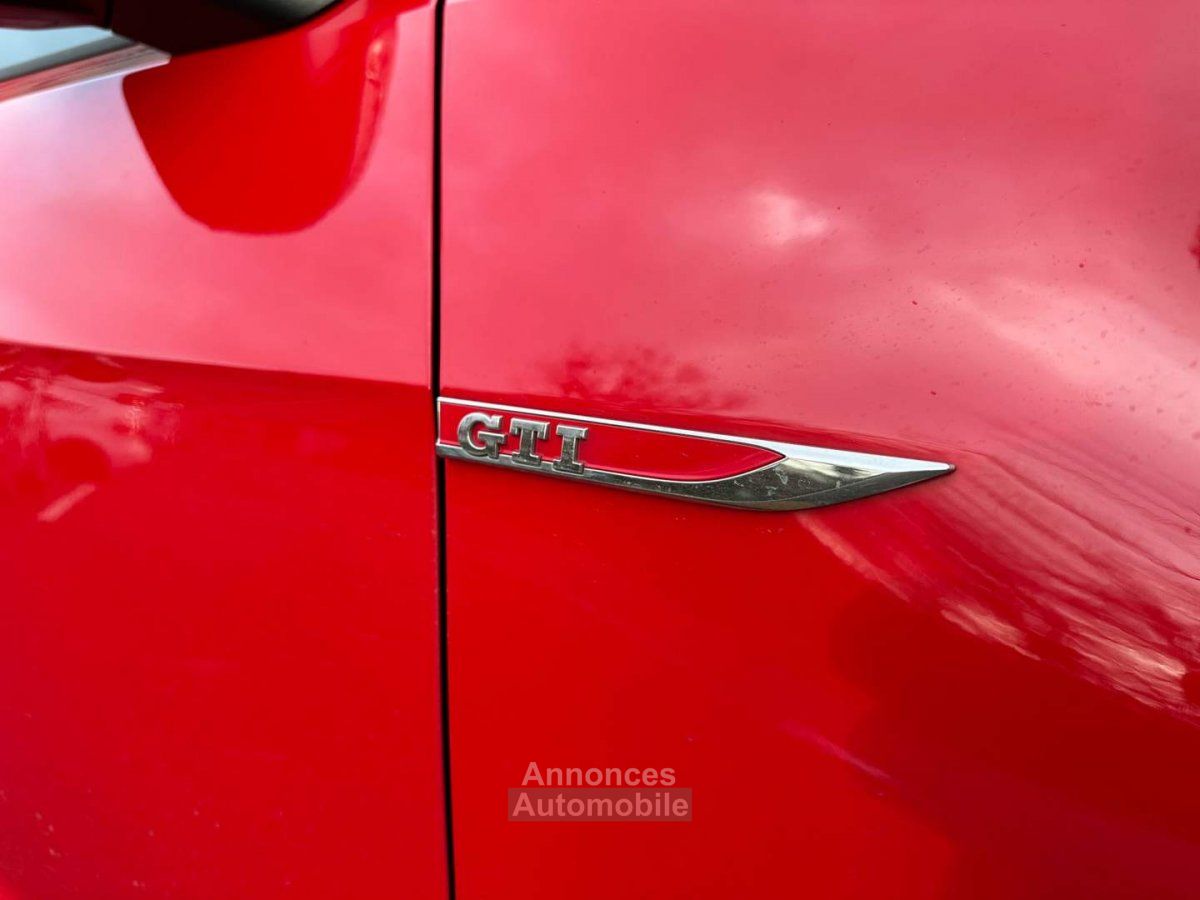 Volkswagen Golf 7,5 GTI Performance – 245 ch – Véhicule français - Courtage  Expert Auto