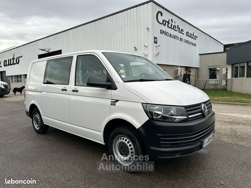 Volkswagen transporter cabine approfondie - Voitures