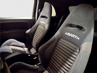 Abarth 595 1.4 COMPETIZIONE 180CH BACQUET ALCANTARA CLIM  - 10