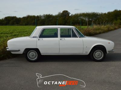 Alfa Romeo 2000 Berlina - <small></small> 20.499 € <small>TTC</small>