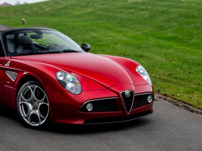 Alfa Romeo 8C  - 4