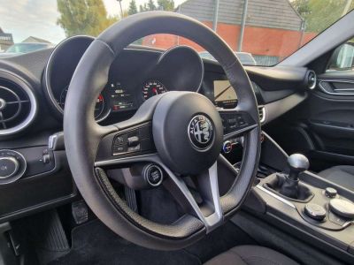 Alfa Romeo Giulia 2.2 JTDm Super XENON RADAR CRUISE NAVIGATION  - 7