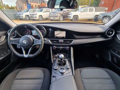 Alfa Romeo Giulia 2.2 JTDm Super XENON RADAR CRUISE NAVIGATION  - 14