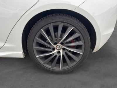 Alfa Romeo Giulietta 1750 TBI 235 ch Quadrifoglio Verde  - 16