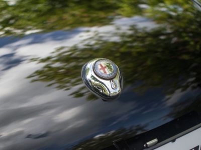 Alfa Romeo Giulietta Spider - <small></small> 89.500 € <small>TTC</small>