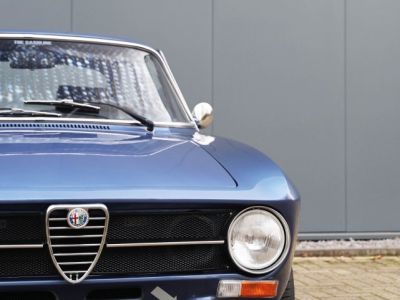 Alfa Romeo Junior Elettrica 2000 2.000 l twin cam with 130 BHP  - 24