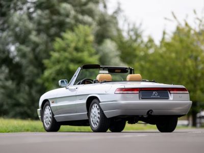 Alfa Romeo Spider  - 4