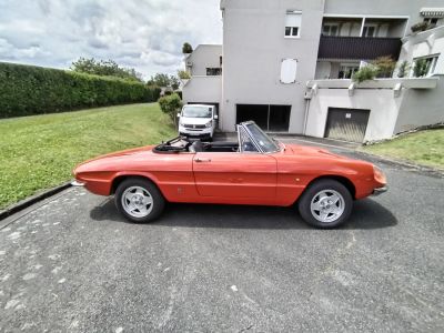 Alfa Romeo Spider 1.75L Spider Coda Longa - <small></small> 45.490 € <small>TTC</small>