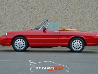 Alfa Romeo Spider série 4  - 2