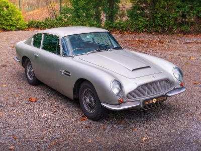 Aston Martin DB6 MK1  - 1