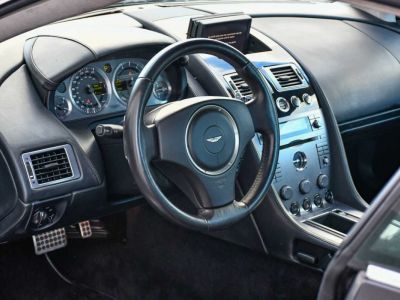 Aston Martin DB9 5.9i V12 Touchtronic - LEDER  - 14