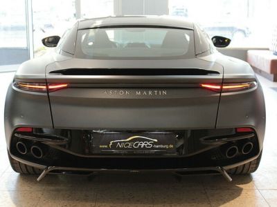 Aston Martin DBS Aston Martin DBS 5.2 V12 Superleggera*Satin matt*Carbon*B&O - <small></small> 256.000 € <small>TTC</small> - #7