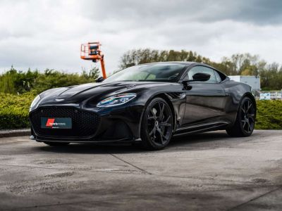 Aston Martin DBS Superleggera Onyx Black Carbon 360°  - 2