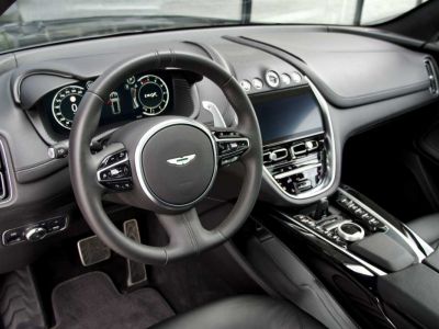 Aston Martin DBX V8 Panorama 22' Keyless Paint to Sample  - 12